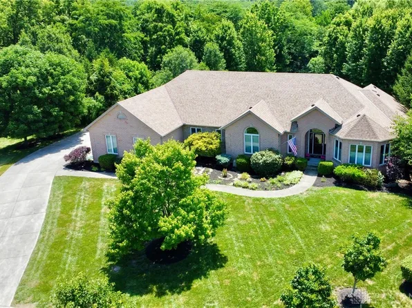 6885 Willow Creek Run, Middletown, OH 45044