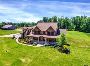 5700 N Salem Church Rd, Dover, PA 17315