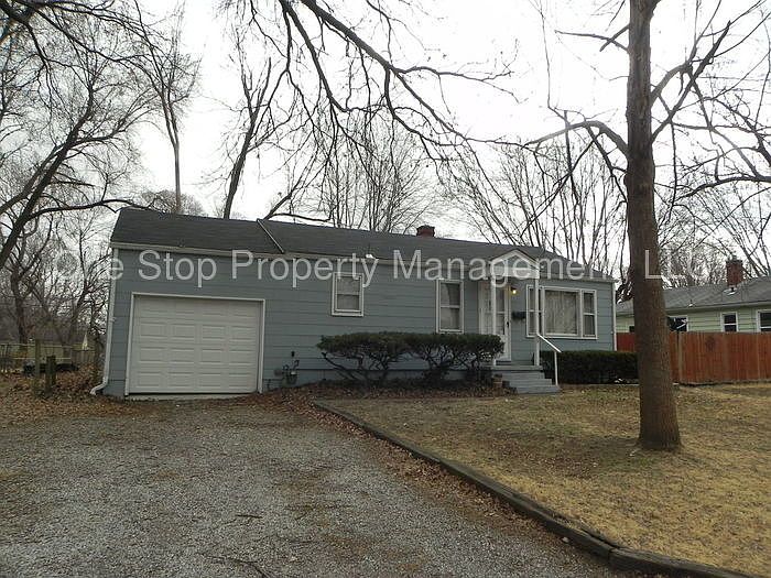 1st image of 3117 S Claremont Ave