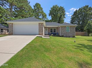8053 Pillow St, Milan, TN 38358