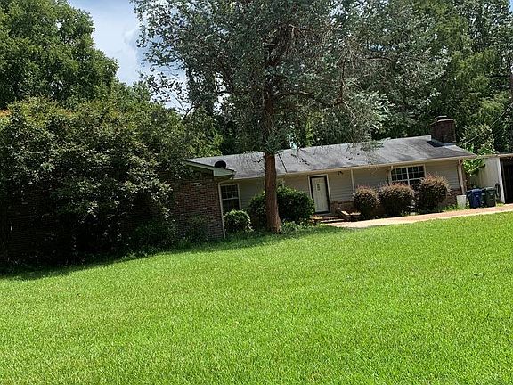 3rd image of 206 Glenwood Dr