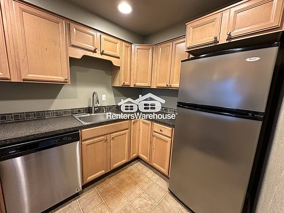 4th image of 25803 114th Pl SE APT E101