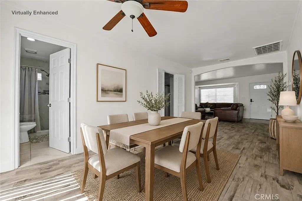 2 bed, 1088 sqft, $3,199 — Photo 4