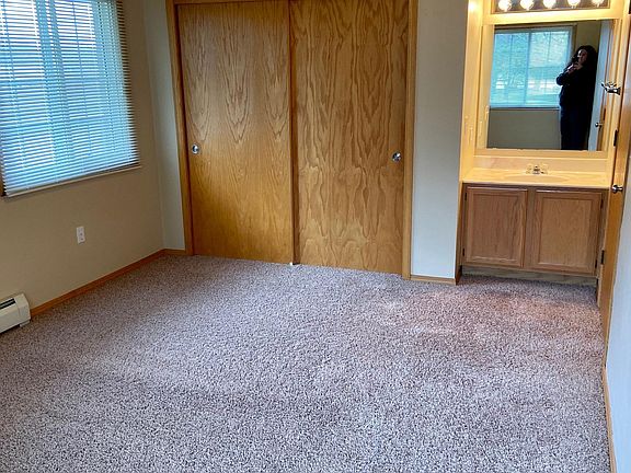 5th image of 2881 Saint Anthony Dr APT 14