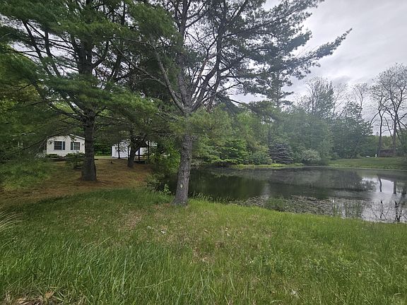 2nd image of 125 Riverside Drive