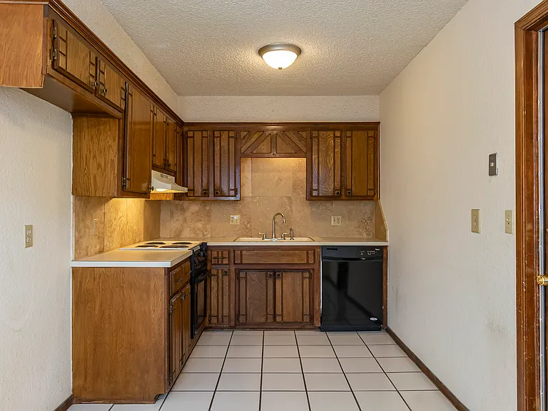 1305 Sequoyah Ave — Photo 10