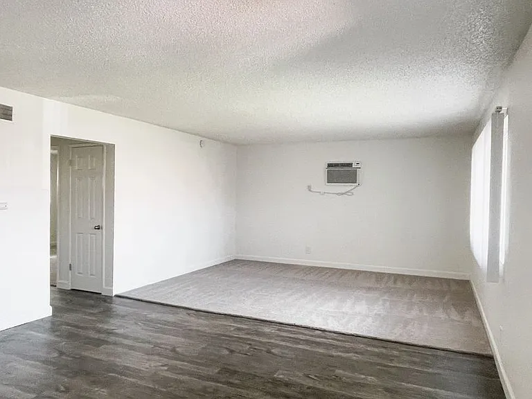 17062 Altadena Dr #15991 & 16001 — Photo 4
