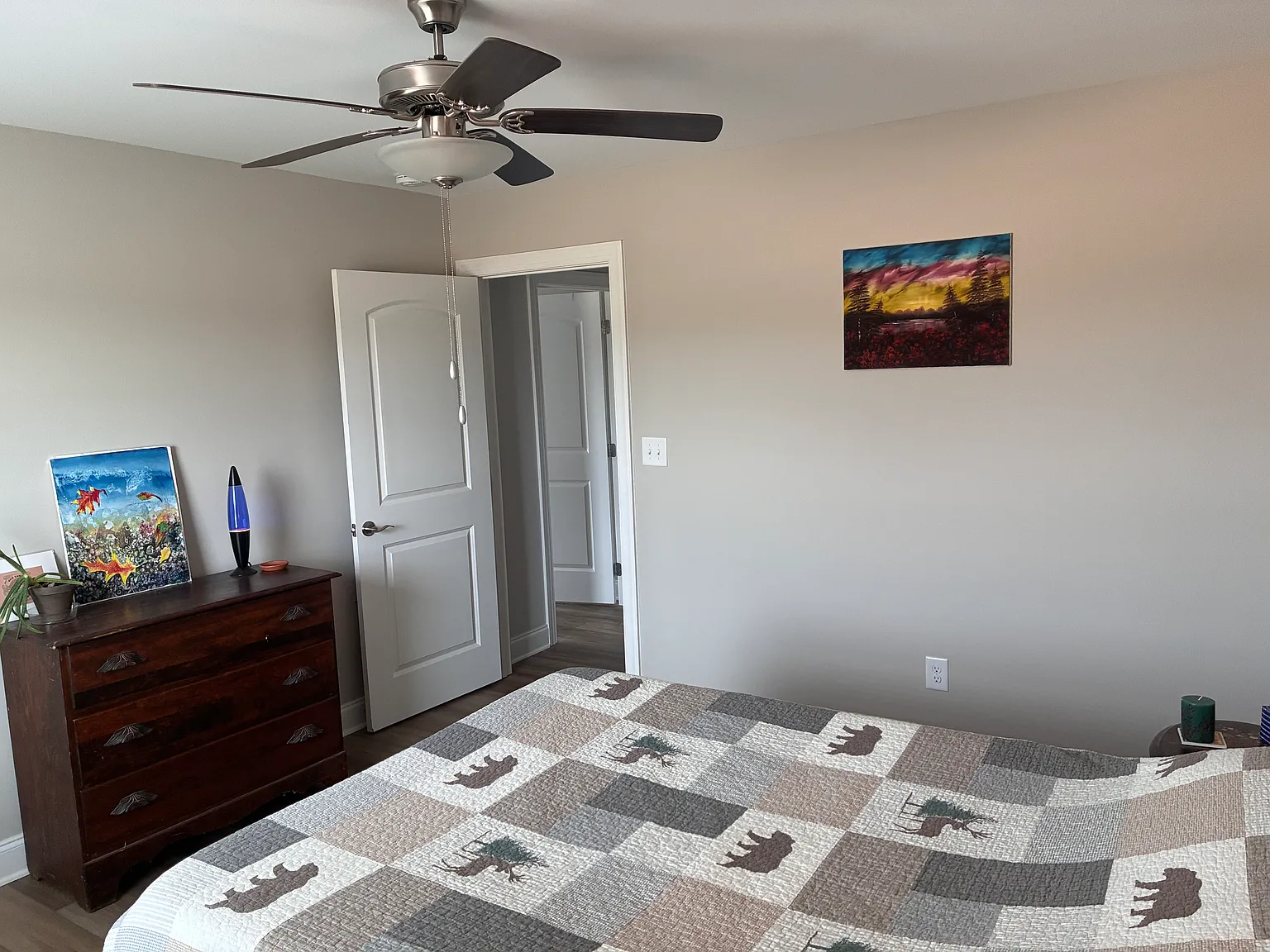 3 bed, 2186 sqft, $1,300 — Photo 1