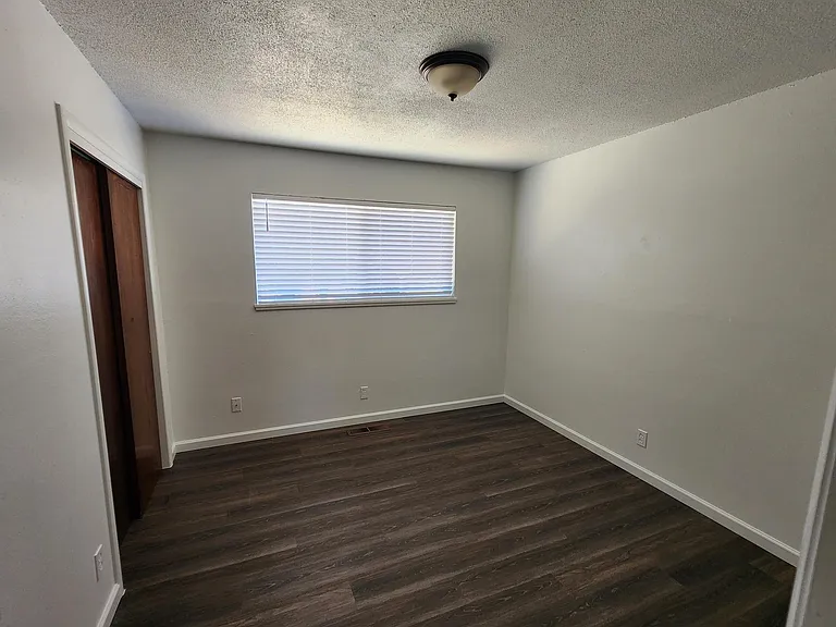 1485 SE Portola Dr — Photo 12