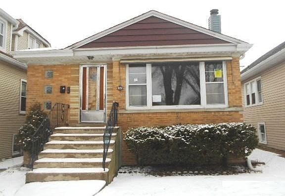 2nd image of 3232 N Neenah Ave