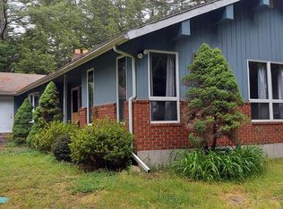 128 Old Boston Tpke, Hubbardston, MA 01452