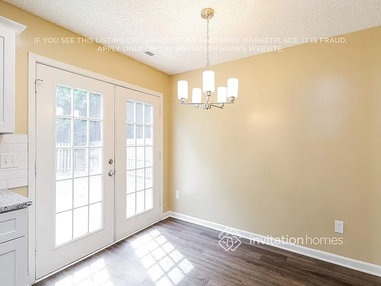 1009 Omaha Dr — Photo 6