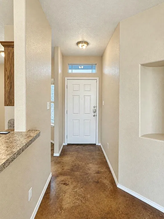 4 bed, 1620 sqft, $1,725 — Photo 3