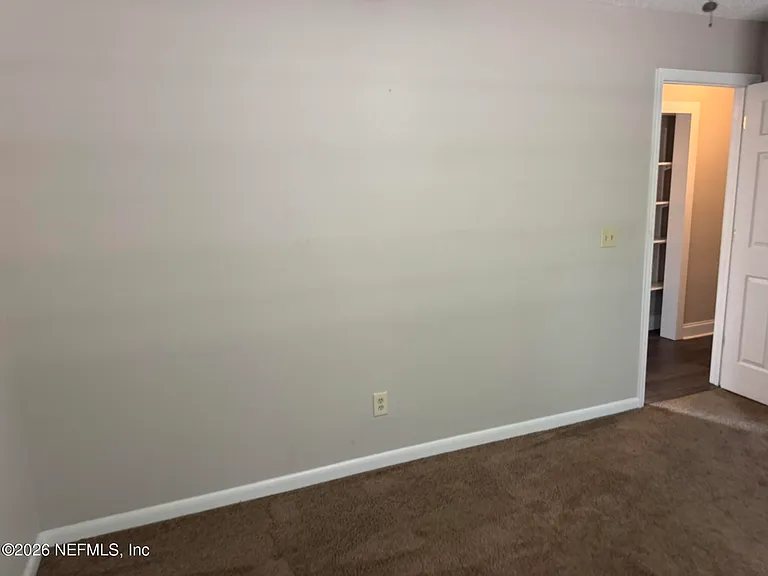 2120 Blair Rd S — Photo 24