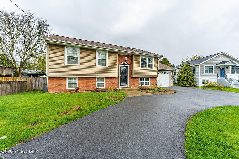 2nd image of 79 Crescent Street