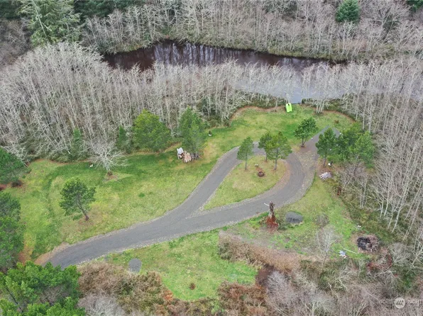 180 Pleasant Drive W, Westport, WA 98595