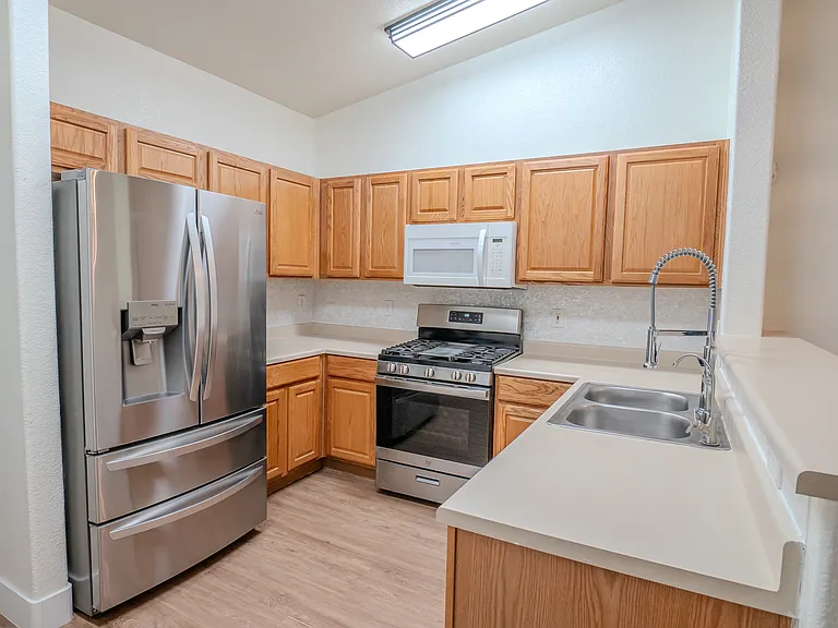 2566 Velez Valley Way — Photo 3