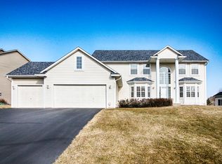 9700 Geisler Rd, Eden Prairie, MN 55347