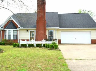 2003 Winfield Dr, Tupelo, MS 38801