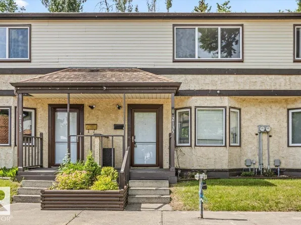 2135 141st Ave NW, Edmonton, AB T5Y 1C4