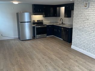 97 Victoria Ave APT 2, Cranston, RI 02920