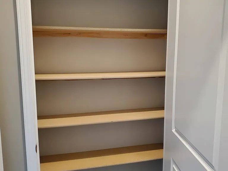 414 S Longbranch Dr — Photo 17