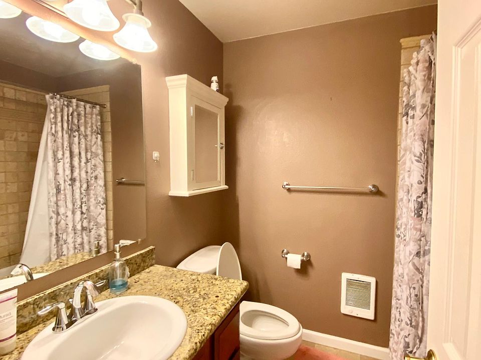 2nd image of 1111 S Villard St APT B8