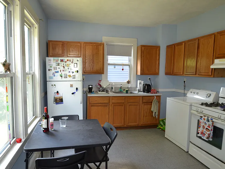 3270 Washington St #1 — Photo 3
