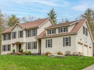 149 Calef Island Rd, Barrington, NH 03825