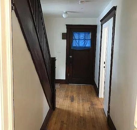 5th image of 401 S 1st St
