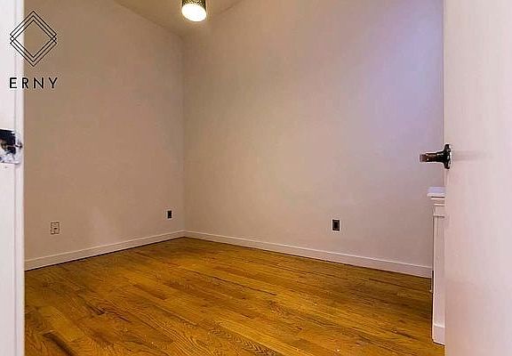 5th image of 1050 Putman Ave Unit 2L