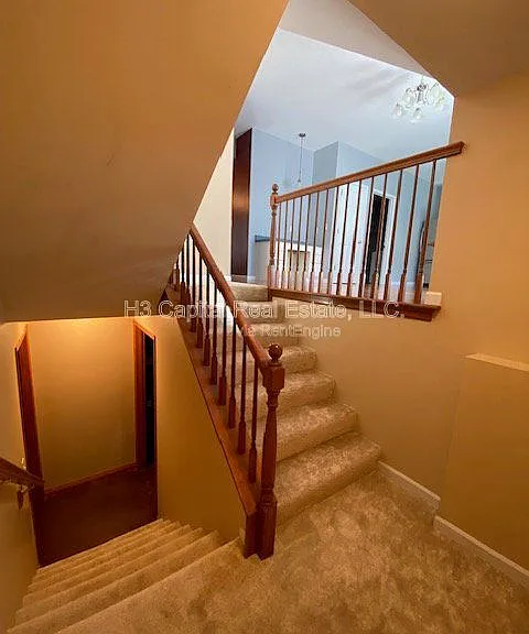 2209 Tigers Way — Photo 36