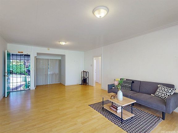 4th image of 2035 Kakela Dr