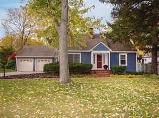 1717 Summit Dr, West Lafayette, IN 47906