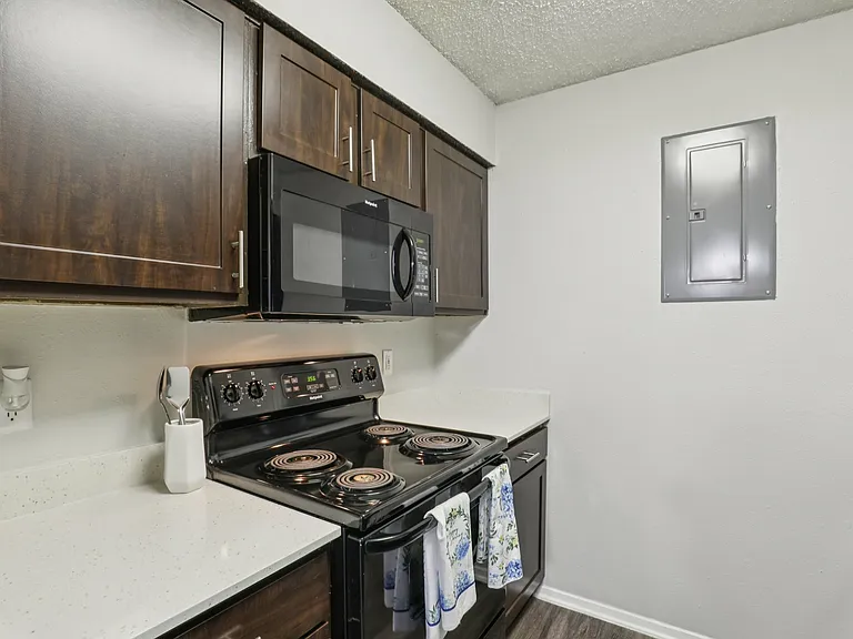Briar Cove — Photo 12