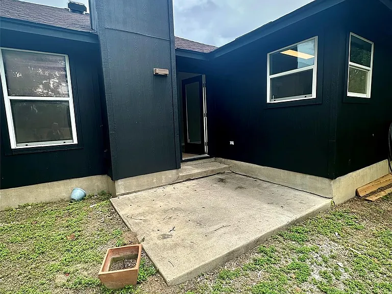 706 N Creek Blvd — Photo 15