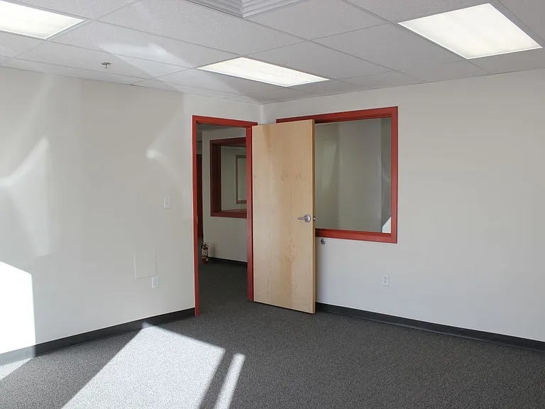 36 E Central St #107 — Photo 4