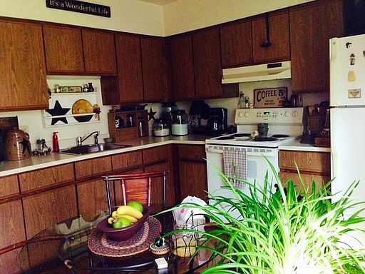 2nd image of 93 Cleveland Ave APT 14