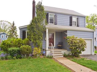 4 Hickory St, Cranford, NJ 07016