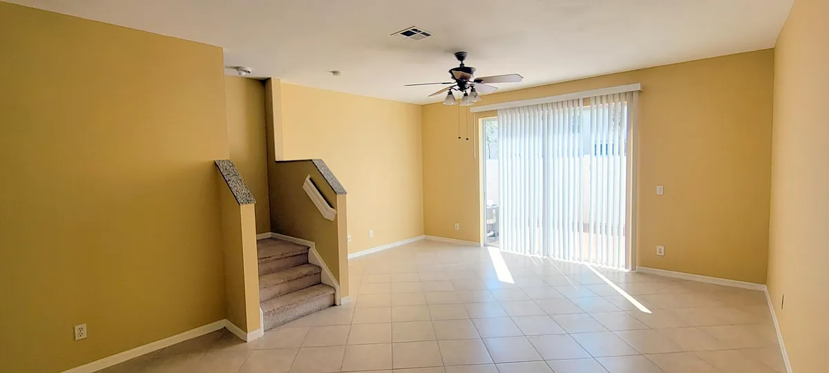 Building Photo - 3604 Cedar Oak Dr #107