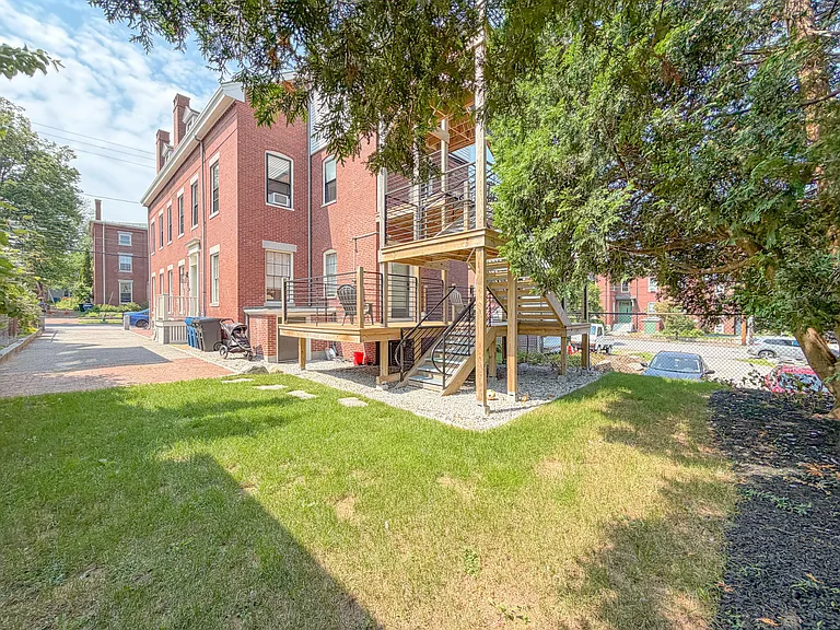 168 Danforth St #3 — Photo 47