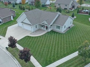 398 Sweetflag Ave, Fond Du Lac, WI 54935