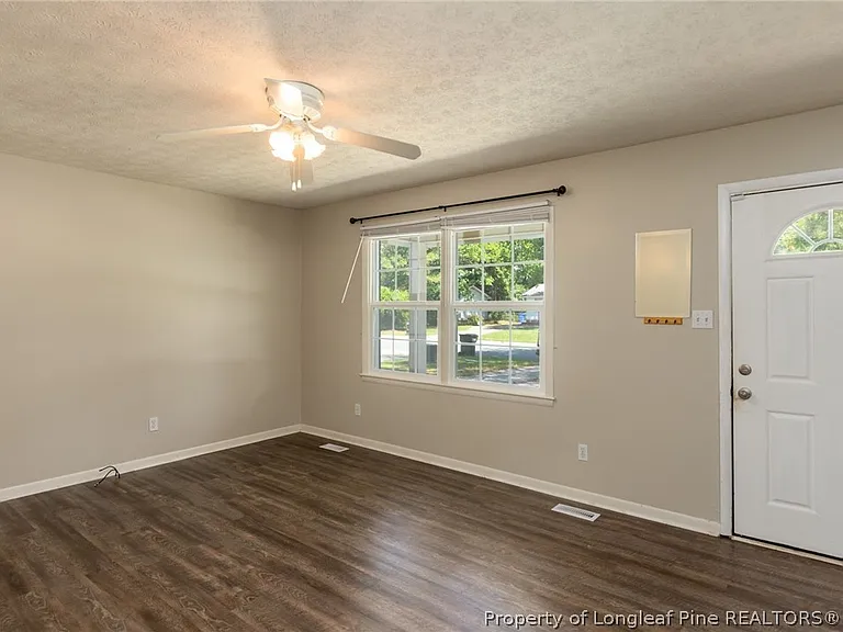 4727 Friar Ave — Photo 3