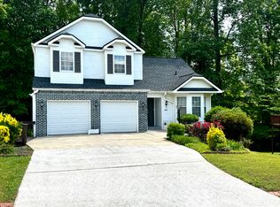 2824 Cobb Place Manor Ct, Marietta, GA 30066