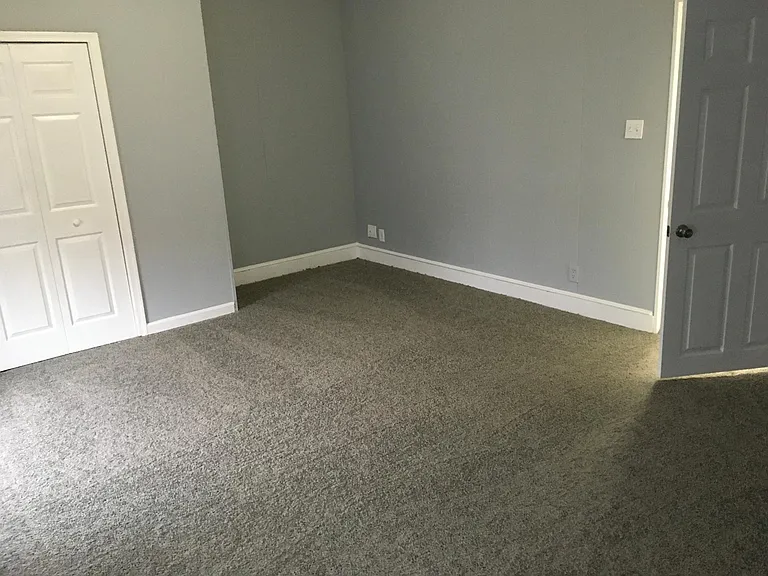 617 Main St #4 — Photo 5