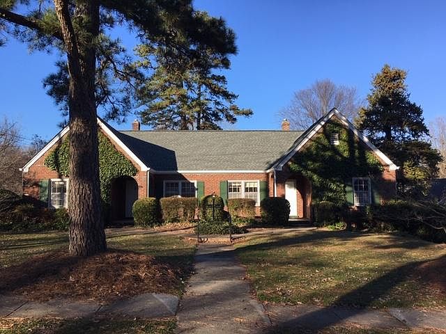 Right side of duplex