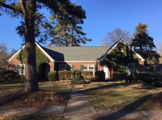 2724 Bedford Ave, Raleigh, NC 27607