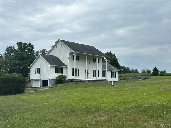 1089 Ridge Rd, Bangor, PA 18013