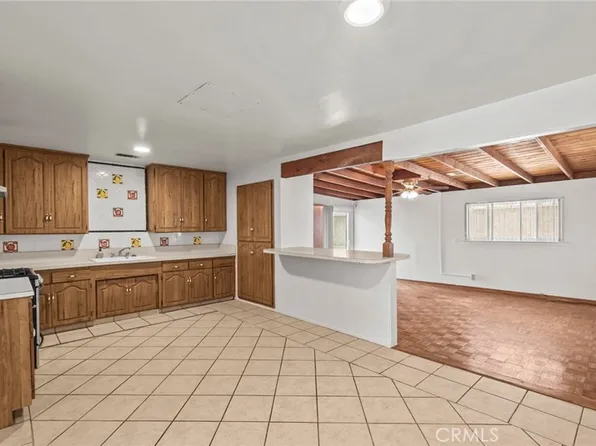 1190 S Willow Ave, Rialto, CA 92376