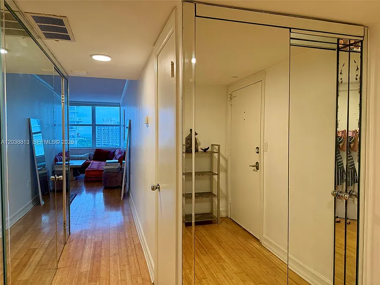 888 Intracoastal Dr #15E — Photo 16